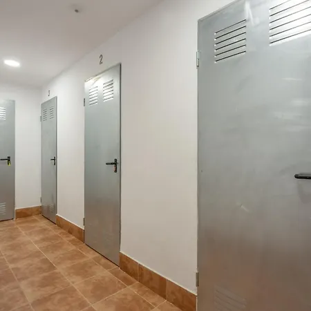 Brisas De 1 Apartahotel
